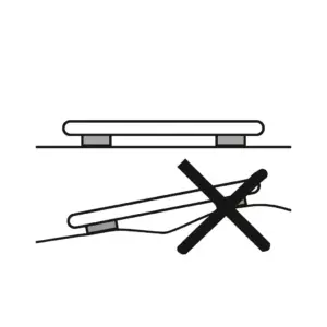 قرار دادن ترازوی دیجیتال شیشهای بیورر مدل GS206 طرح اسکورس | Beurer GS206 Squares روی سطح صاف برای عملکرد دقیق، مناسب انتشار در سایت کیهانطب K-TEB